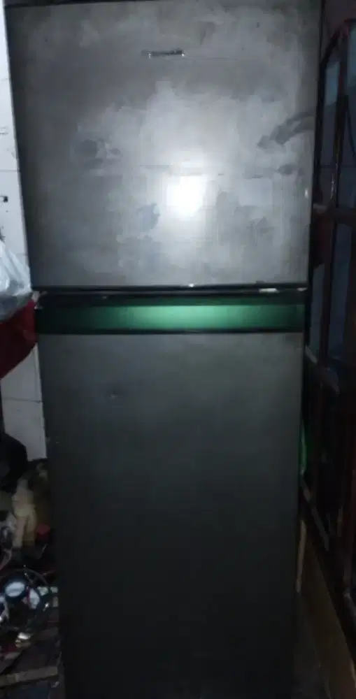 Kulkas 2 pintu Panasonic