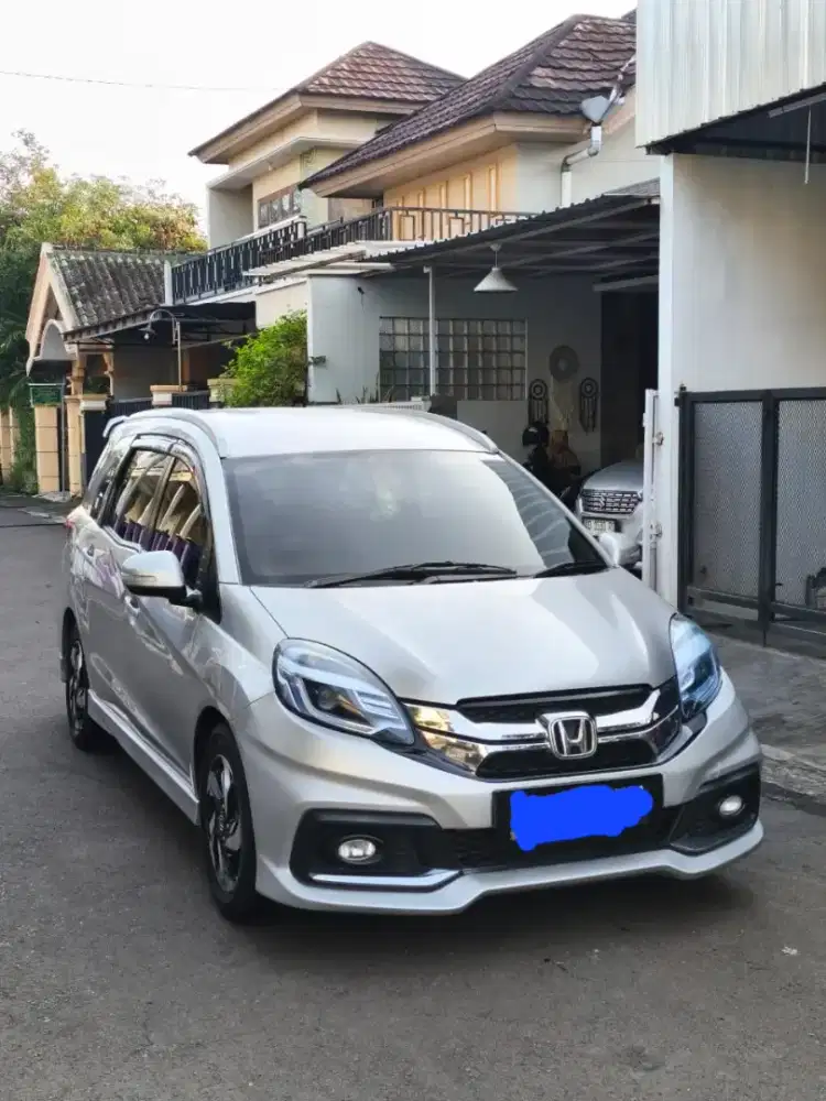 Mobilio RS manual 2014