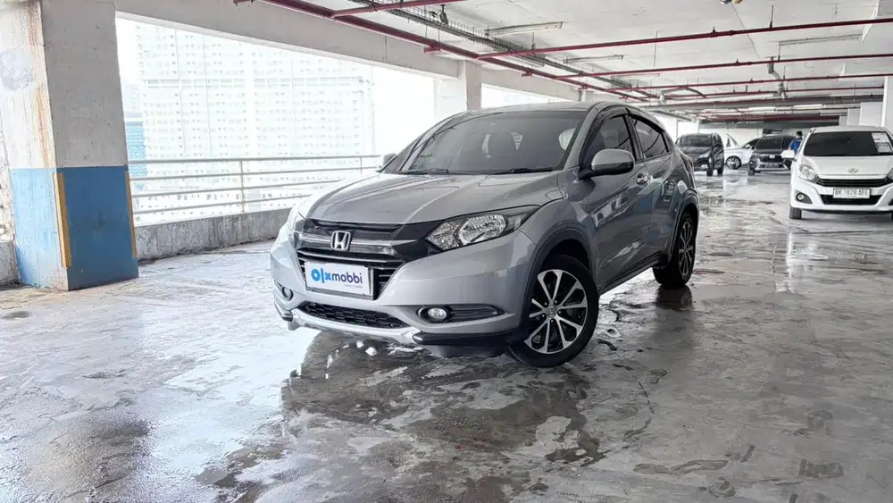 Honda HRV E JBL Edition 2016. Harga Kredit.(WAE)