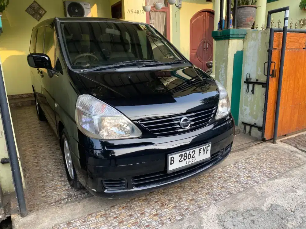 Dijual Serena CT 2007 KM 105 Ribuan