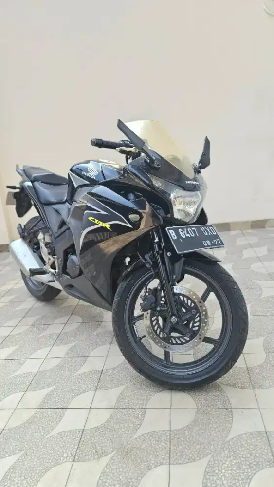CBR 150 Build Up Thailand Black dirawat.