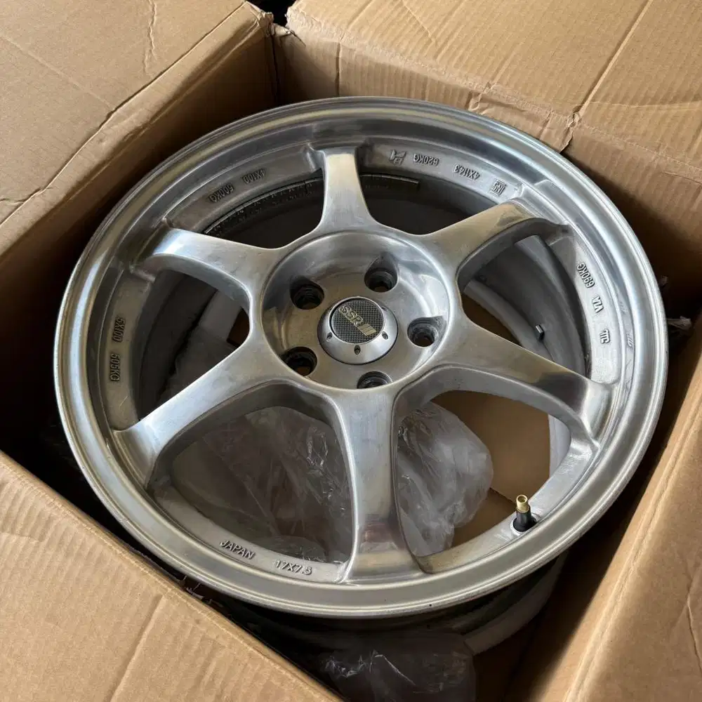 SSR Type C Polished R17 5x114 Velg