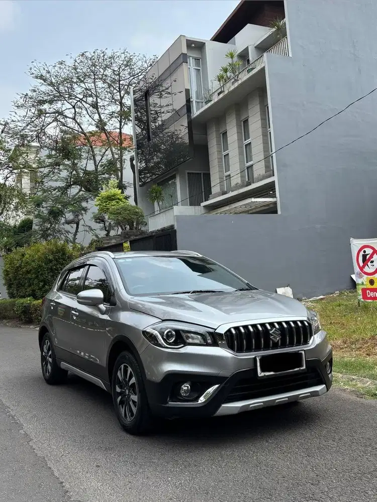 Harga Cash Suzuki S-Cross SX4 AT 2019
