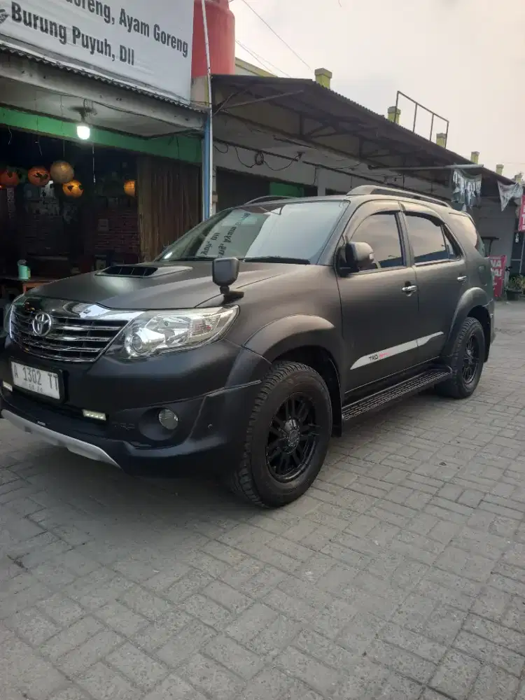 Fortuner VNT TRD matic diesel 2013