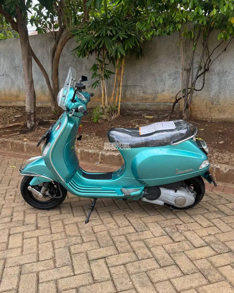 VESPA LX 150 3V 2013 BERGARANSI