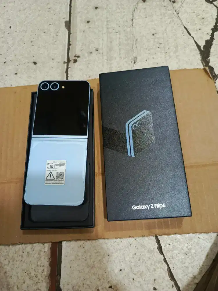 Samsung z flip 6 ram 12/256 gb second sein