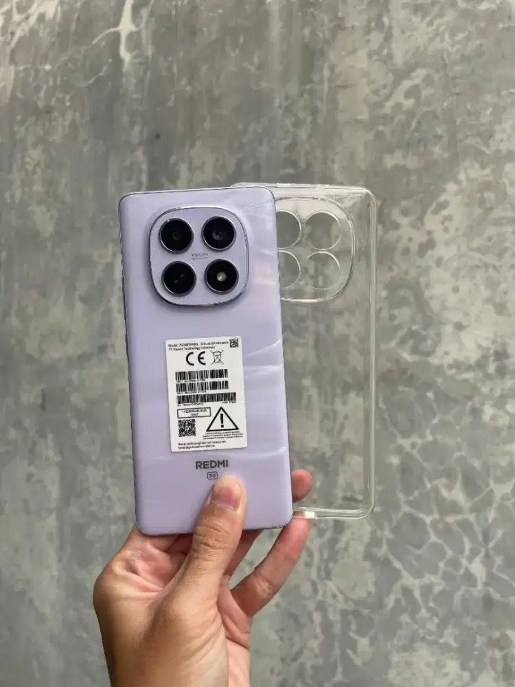 Redmi Note 15 5G RAM 12GB / ROM 512GB
Resmi Batangan