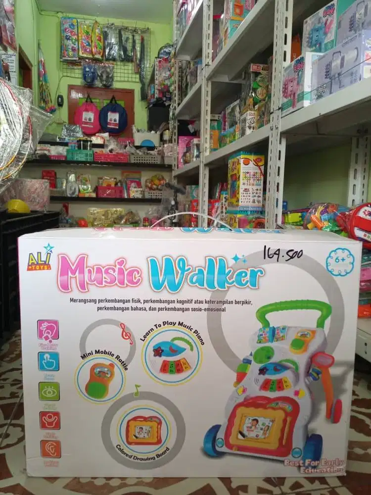 mainan anak musik walker