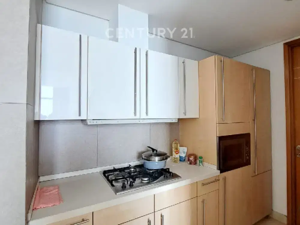 DIJUAL CEPAT, 2BR Apartement Summit Kelapa Gading.