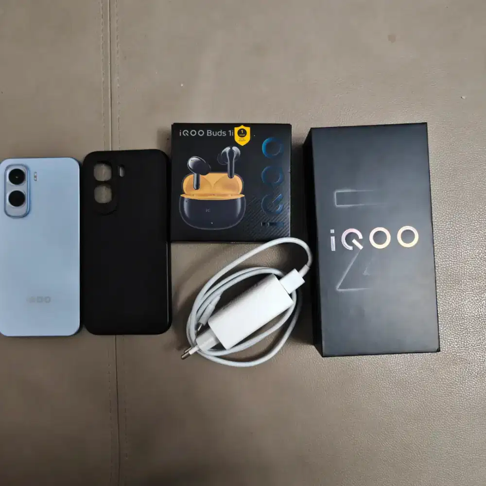 IQOO Z11 5G 8/256 Fullset Second FREE IQOO Buds Masih Segel