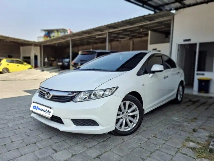 Low Kilometer - Civic 1.8 FB Bensin-AT