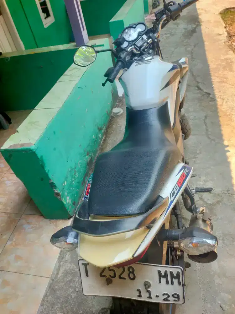 Cb150r tahun 2014