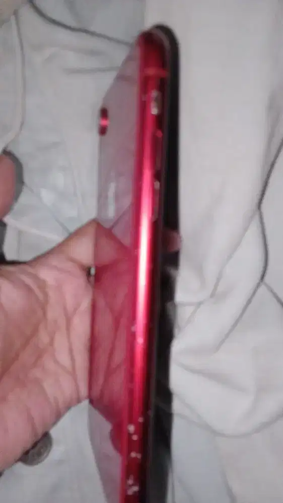 iPhone xr inter warna merah