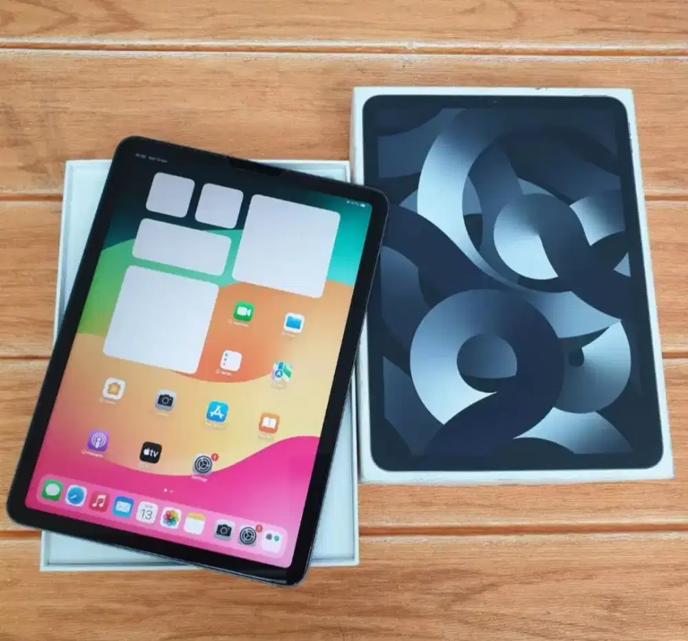 Ipad air 5 gen M1 256gb wifi fullset
