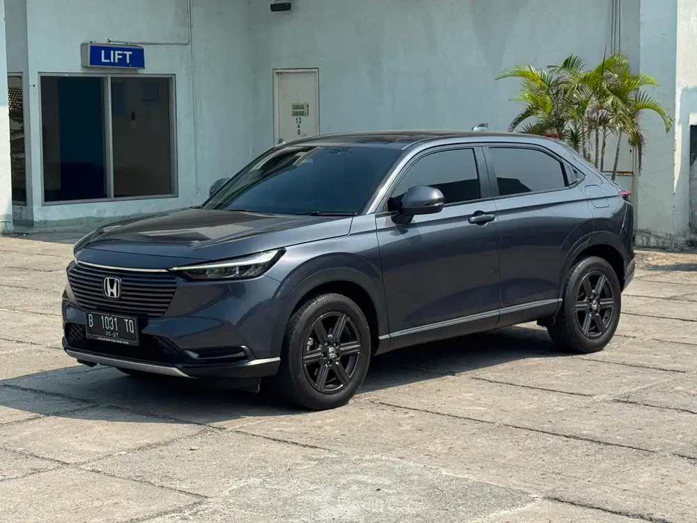 LOW KM Honda Hrv E AT Matic 2022 / 2023 Plat Ganjil Istimewa
