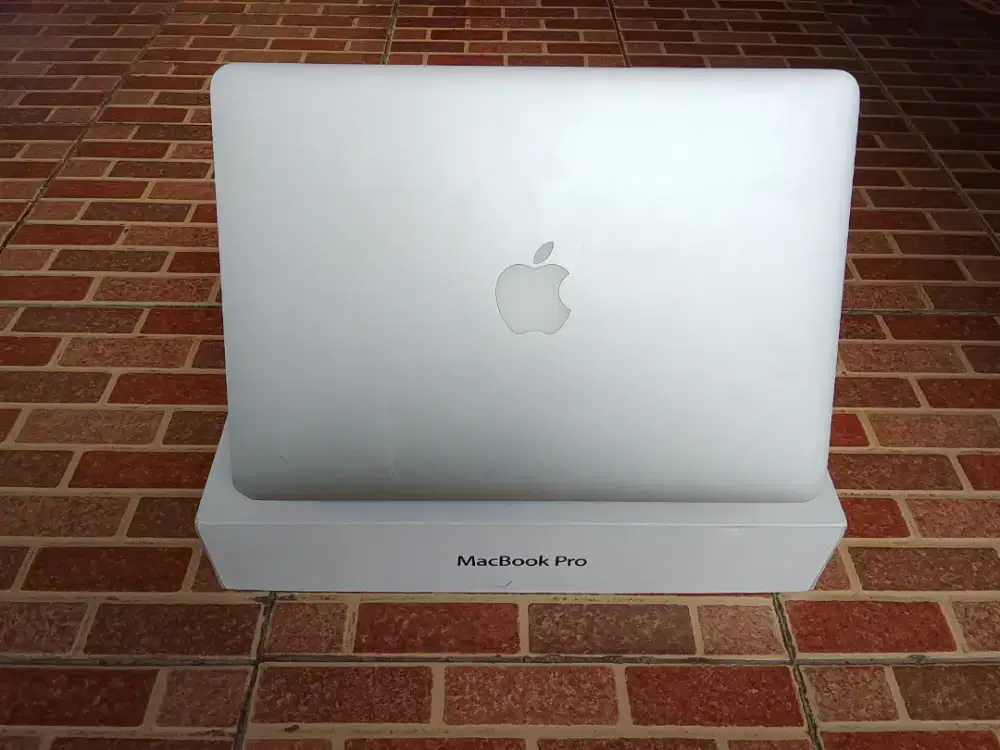 Jual beli macbook laptop iMac seken terima bgs rusak mati total matot