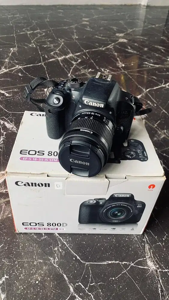 Dijual kamera canon 800D