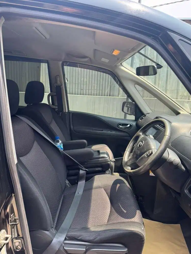 Nissan Serena 2013 Bensin