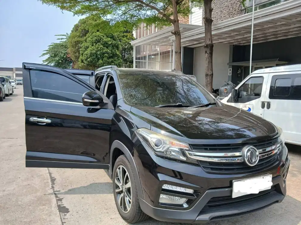 DFSK Glory 560 2022 | SUV Keluarga Nyaman, Harga Menarik!