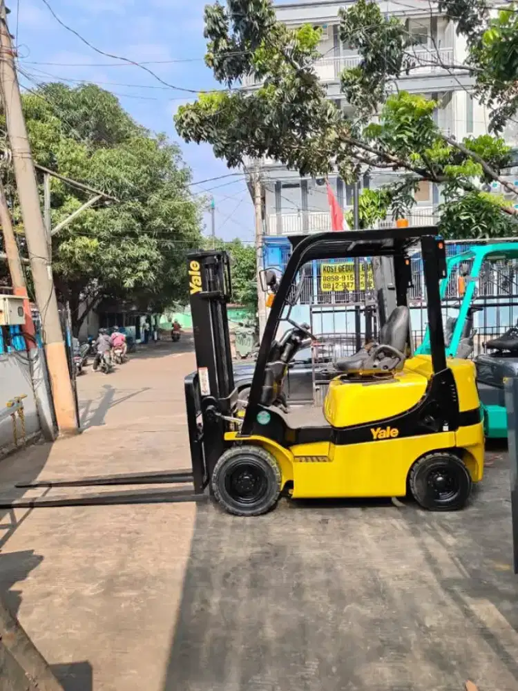 Dijual Forklift Yale 1,5 Ton,Matic,3 Meter,Mesin Yanmar,Tahun 2018