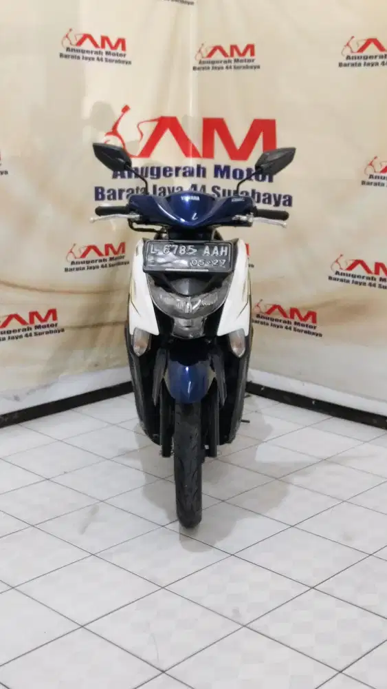 Yamaha Gear 125 Tahun 2022 warna putih