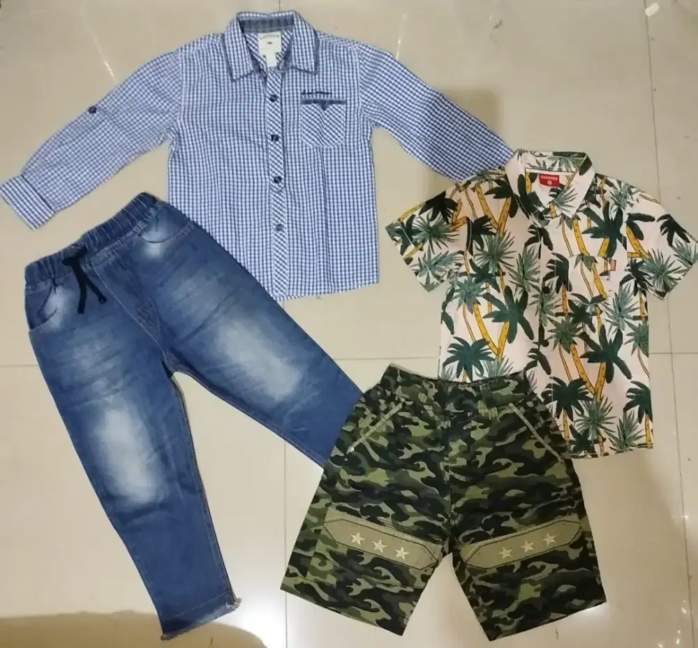 Baju kemeja dan celana jeans