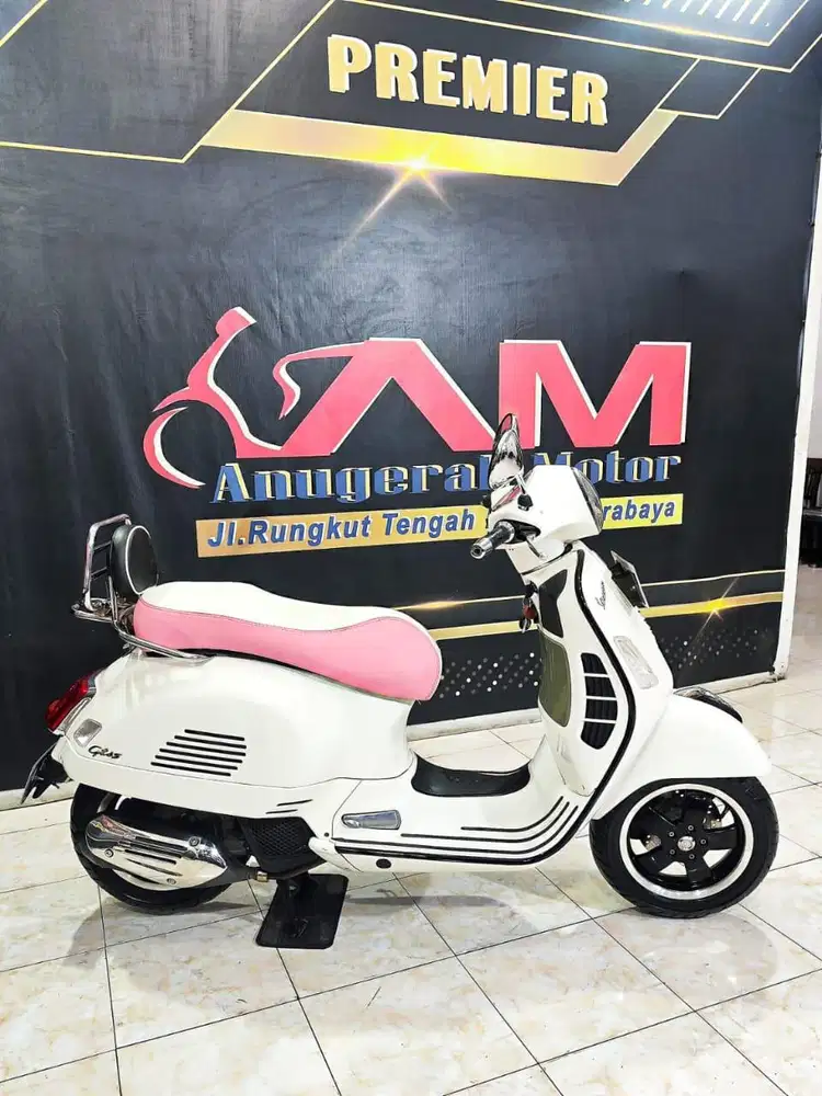 Piaggio GTS Classic 150cc ABS White inncone Th 2017. Anugerah Motor