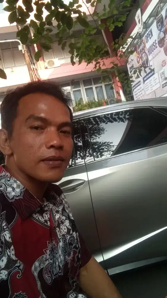 Ijin mau cari pekerjaan supir pribadi atau anter barang