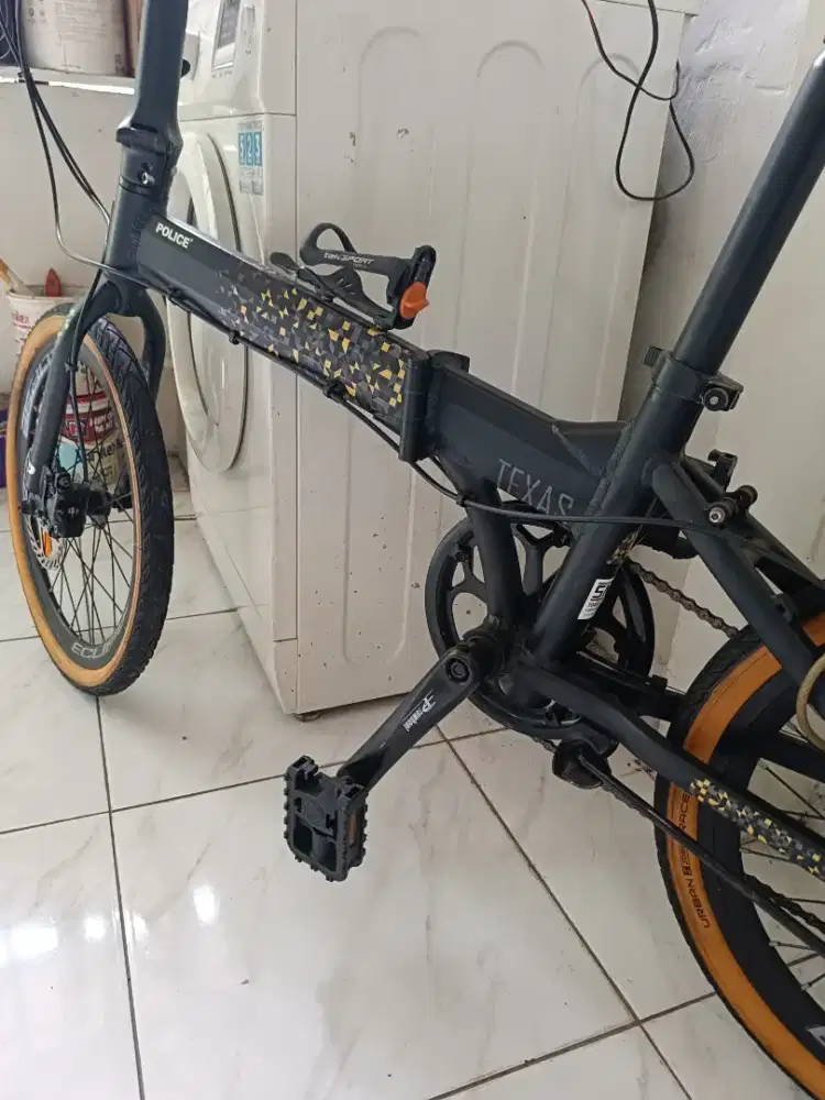 sepeda lipat ring 20, police taxas