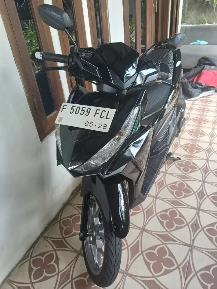 Vario 125 LED old
