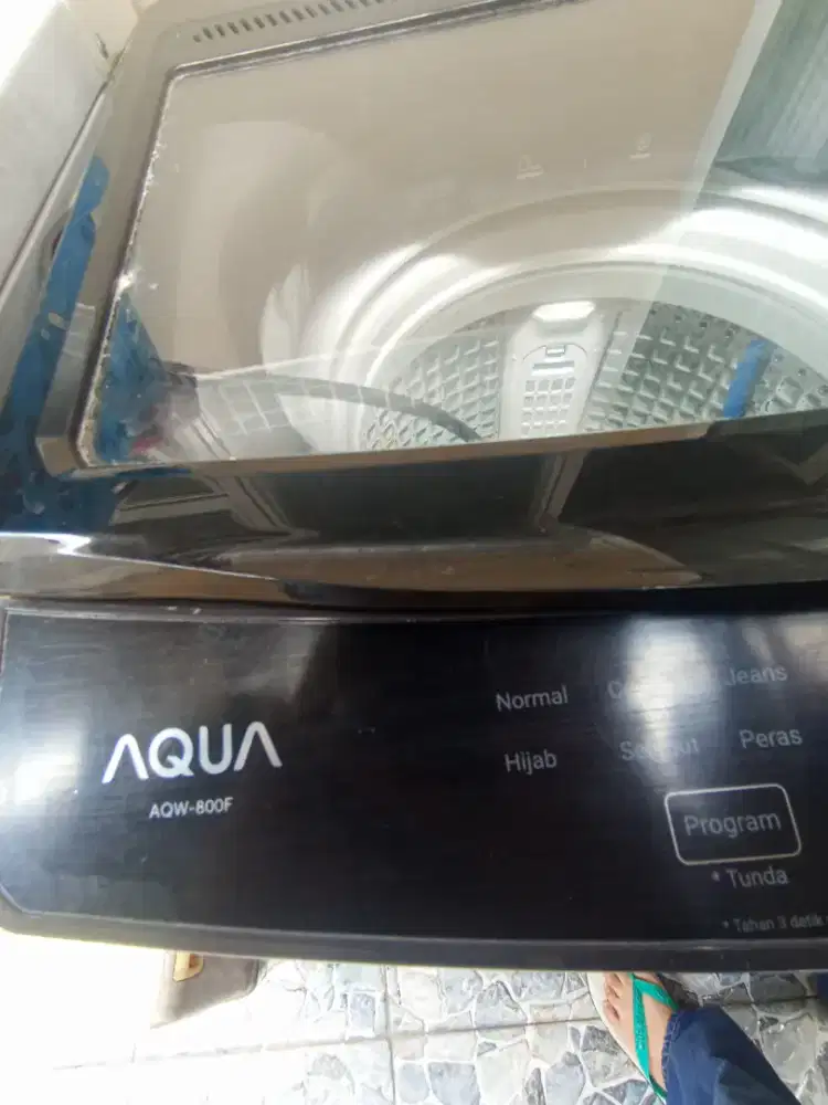 MESIN CUCI AQUA