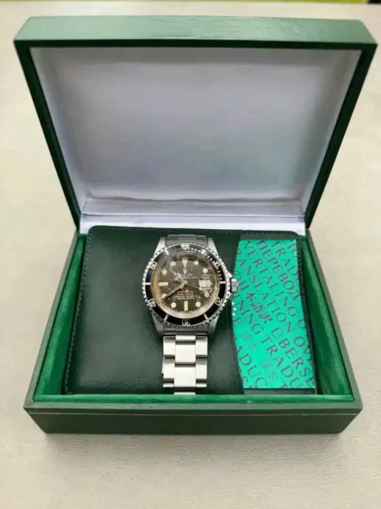 Rolex 1680 red submarine