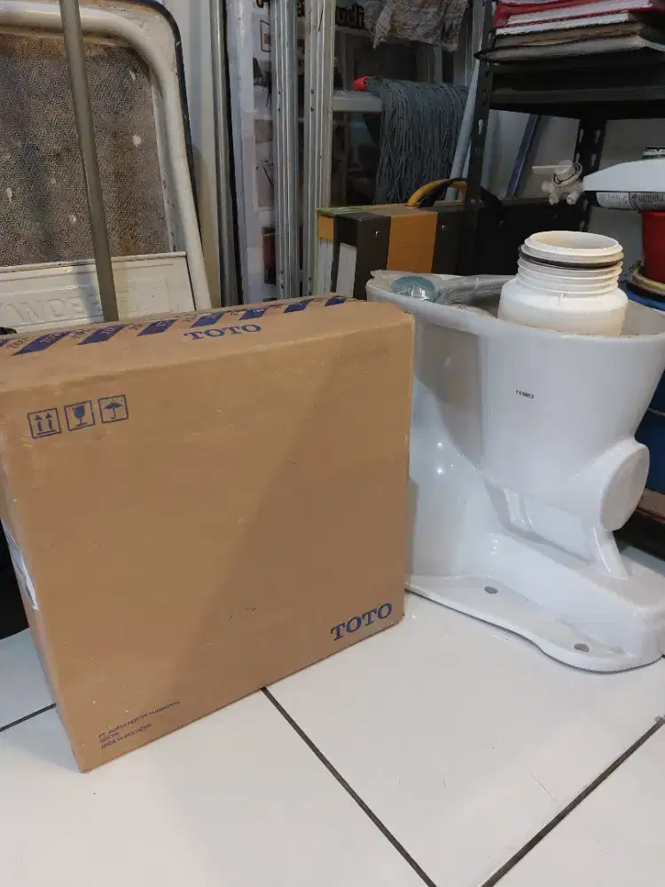 Closet duduk toto tidak jadi pakai