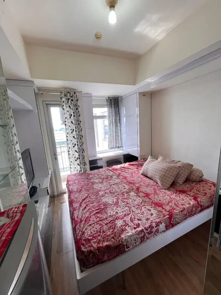 Disewakan Apartemen Green Lake Sunter Tipe Studio Furnished