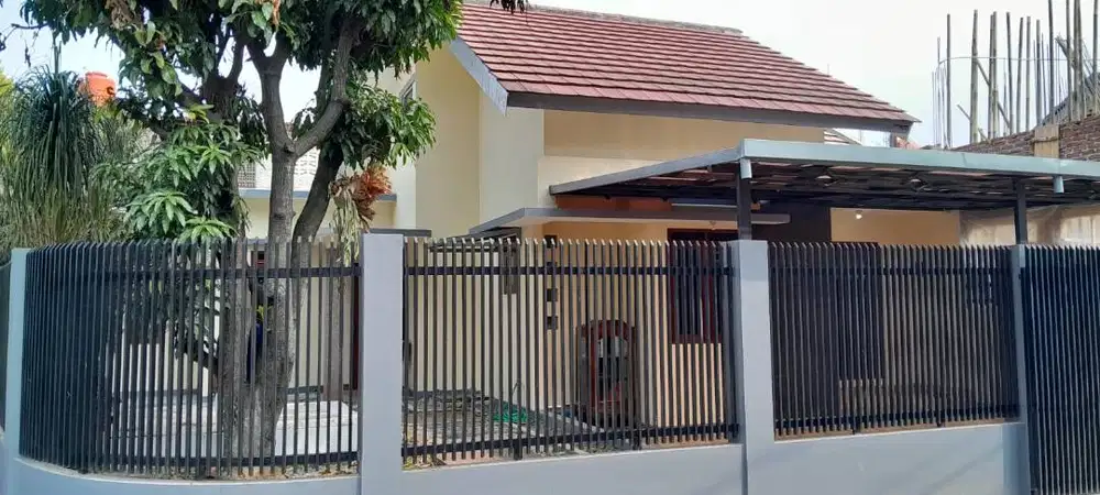 Dijual Rumah Hoek 1 Lantai Dalam Komplek Terkenal Di Antapani Bandung