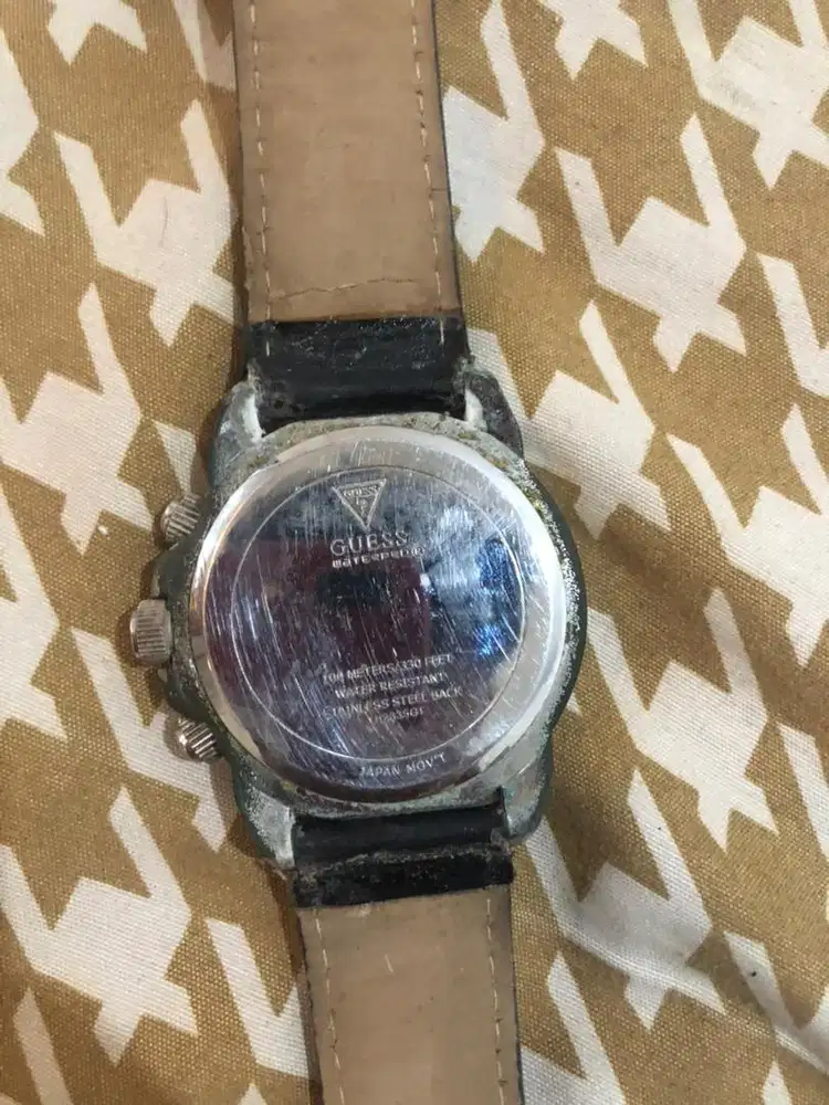 FOR SALE JAM TANGAN GUESS
