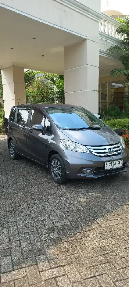 Honda Freed tipe E (Psd) double blower