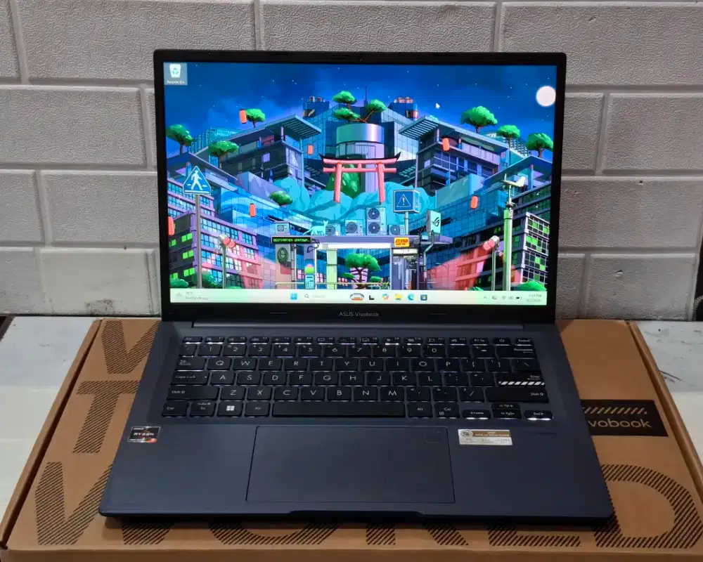 Type Laptop ASUS VivoBook M1403QA Ram 8GB SSD 512 GB