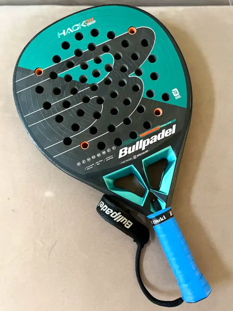 FS Bullpadel Hack04 Hybrid 2025