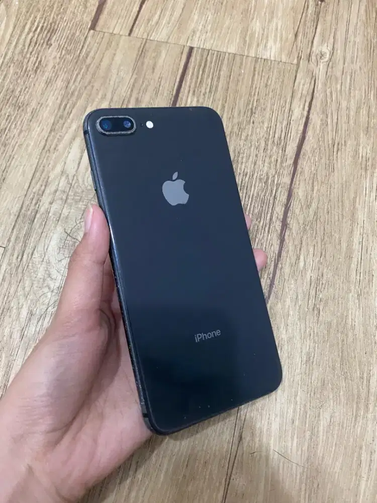 IPHONE 8+ 64GB INTER ALL OPERATOR