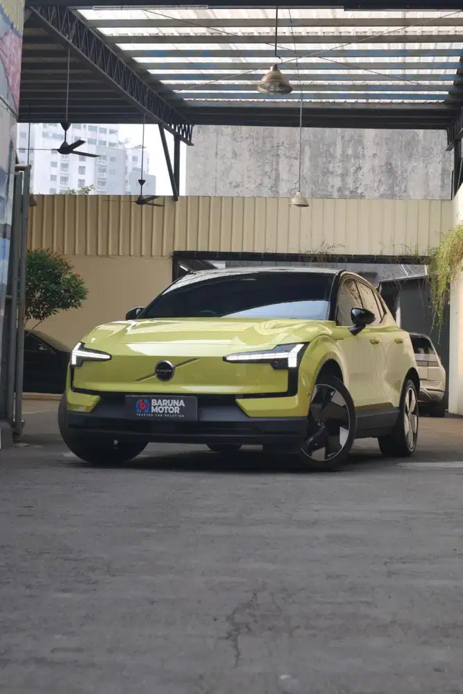 VOLVO EX30 ULTRA 2024
