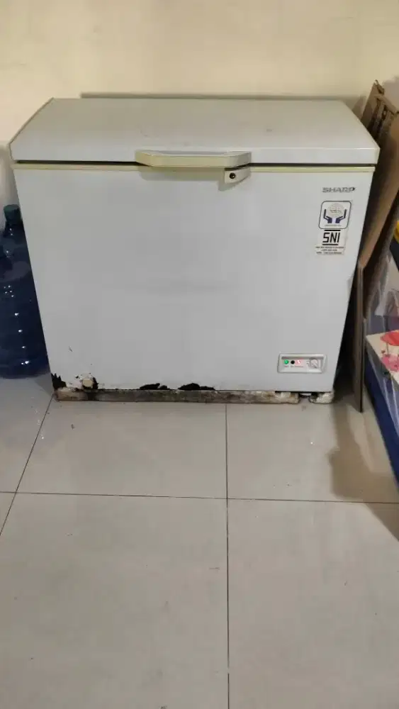 Freezer Bekas Terawat