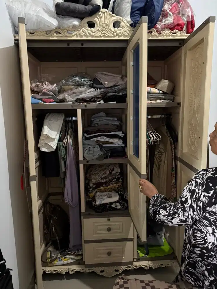 jual lemari baju