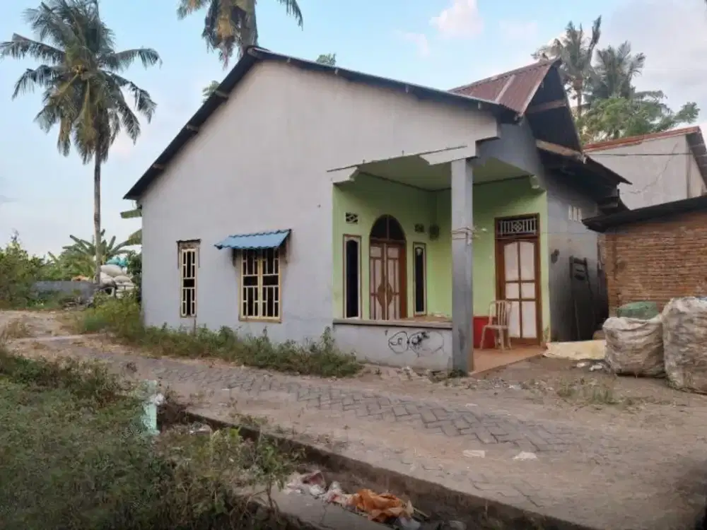 Dijual Rumah Gowa sekitar Jalan Sungguminasa Takalar, Bajeng