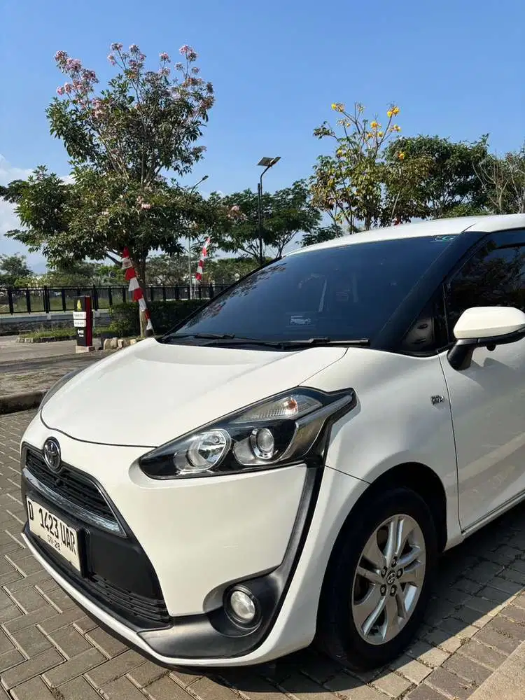 Toyota Sienta 2018 Bensin