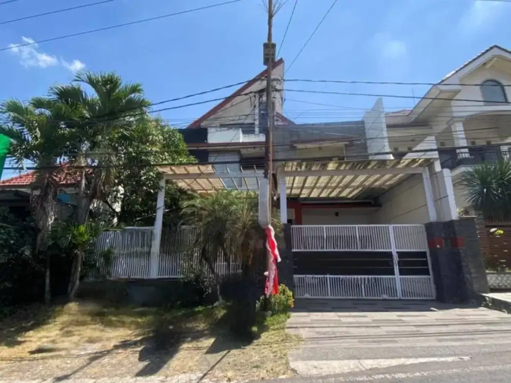 DIJUAL Rumah Premium Terawat 3Lt Siap Huni Lingkungan Aman Cocok untuk Hunian atau Kantor Dekat Kampus Ub dan Rsub di Jalan Bunga-bunga