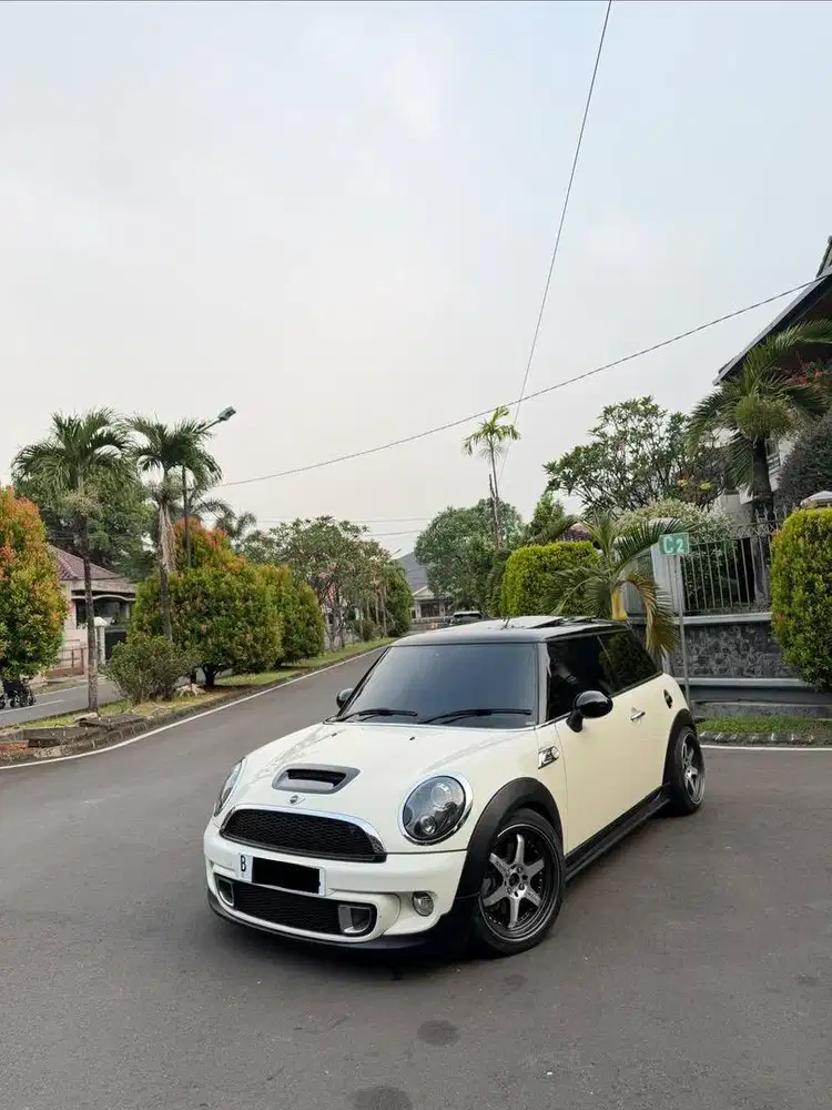 Mini Cooper 1.6S Turbo Sunroof Panoramic Coupe