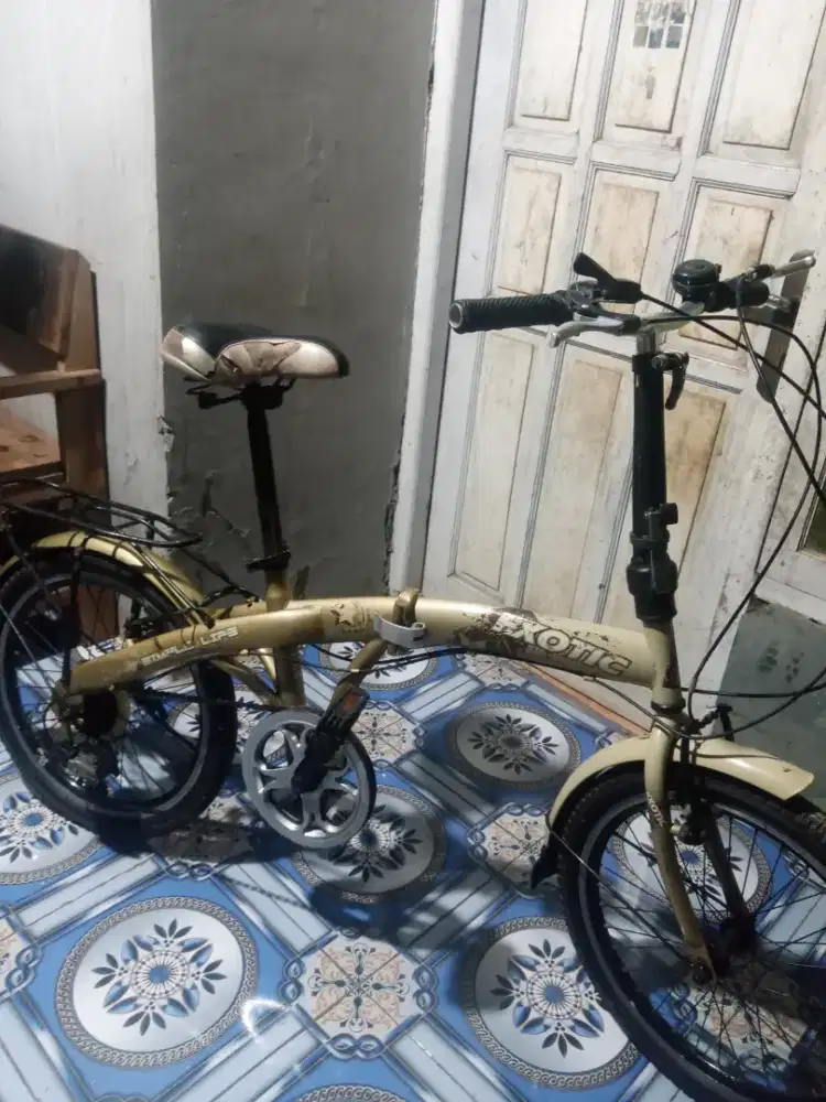 sepeda lipat exotic ukuran 20