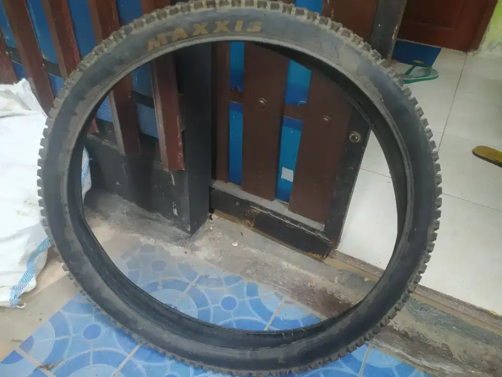 Ban kevlar maxxis high roller2 dan ban united rough