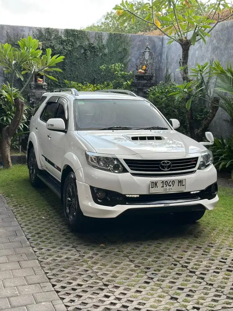 FORTUNER TRD VNT 2014 TURBO MANUAL ASLI BALI LOW KM ISTIMEWA